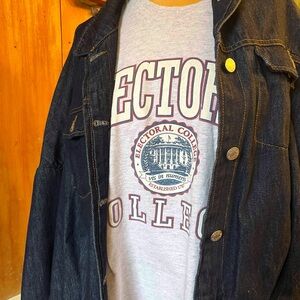 Electoral College new gray statement tee